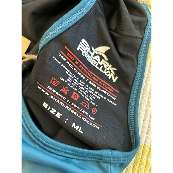 Shark Rebellion Valkyrie Mint Green Size Medium Large New Nylon Recycled - Picture 12 of 13